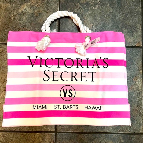 PINK Victoria's Secret | Bags | New Classic Victorias Secret Pink ...